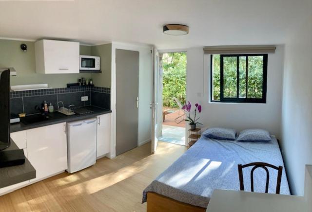 Studio Independant Terrasse Piscine 아비뇽 외부 사진